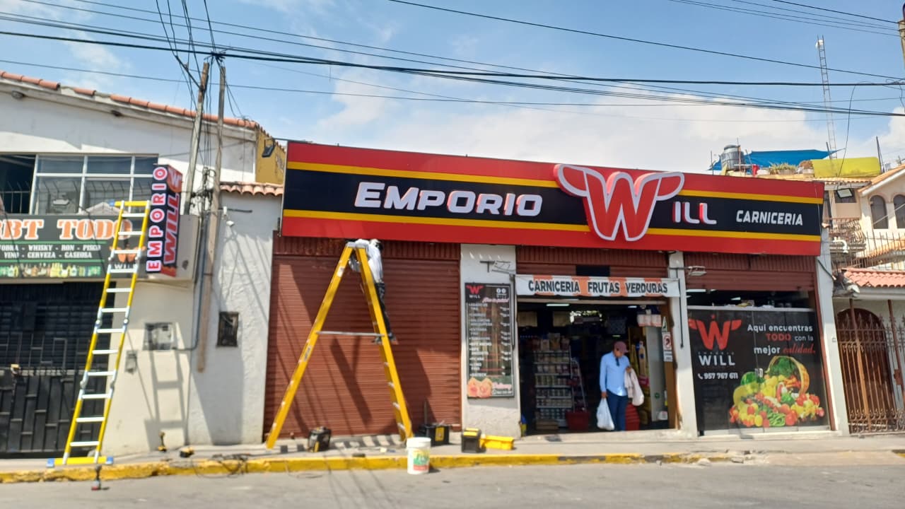 Instalación 4 - Victor Anuncios Arequipa