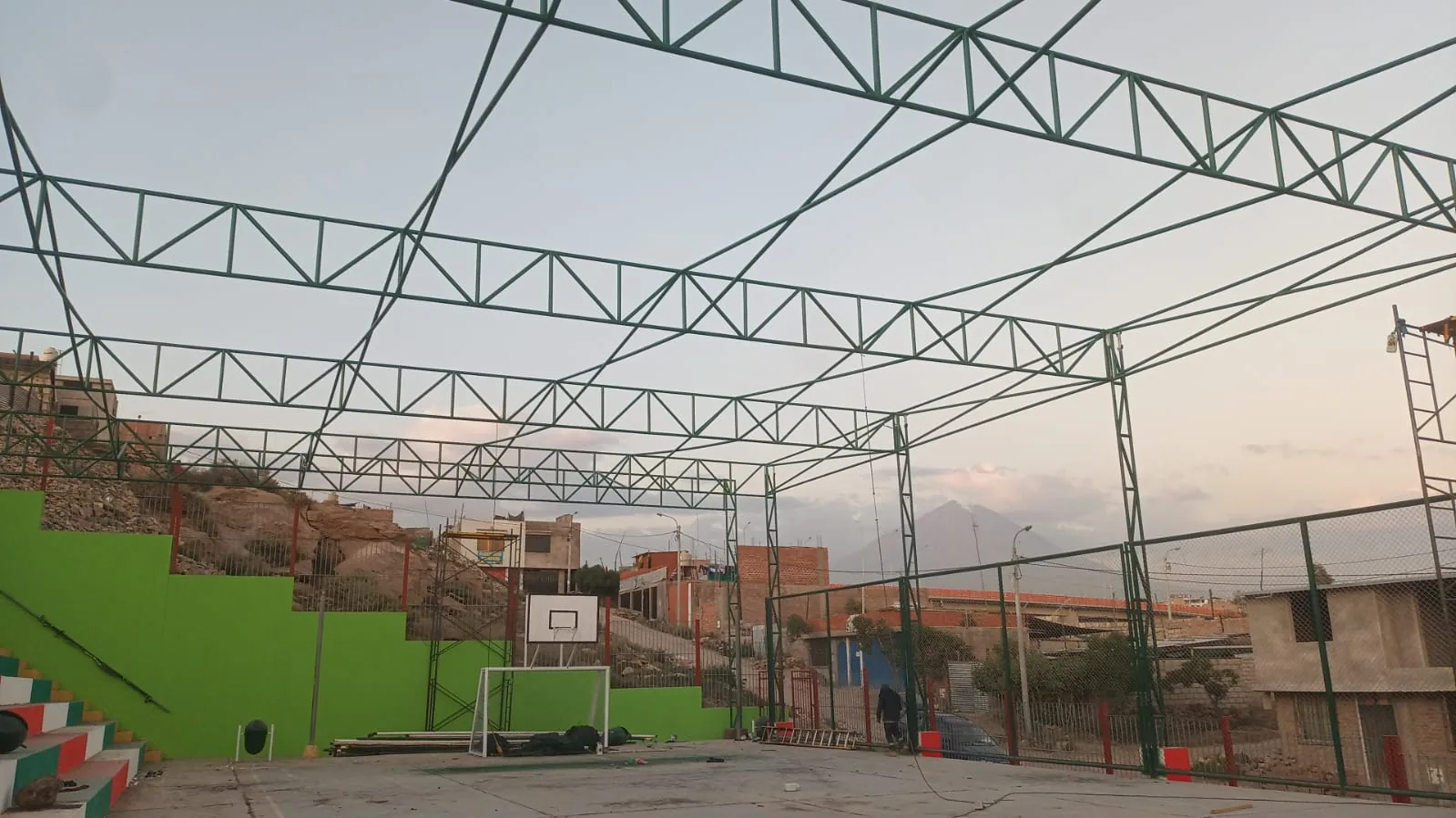 Trabajo de soldadura y estructuras metálicas - 16