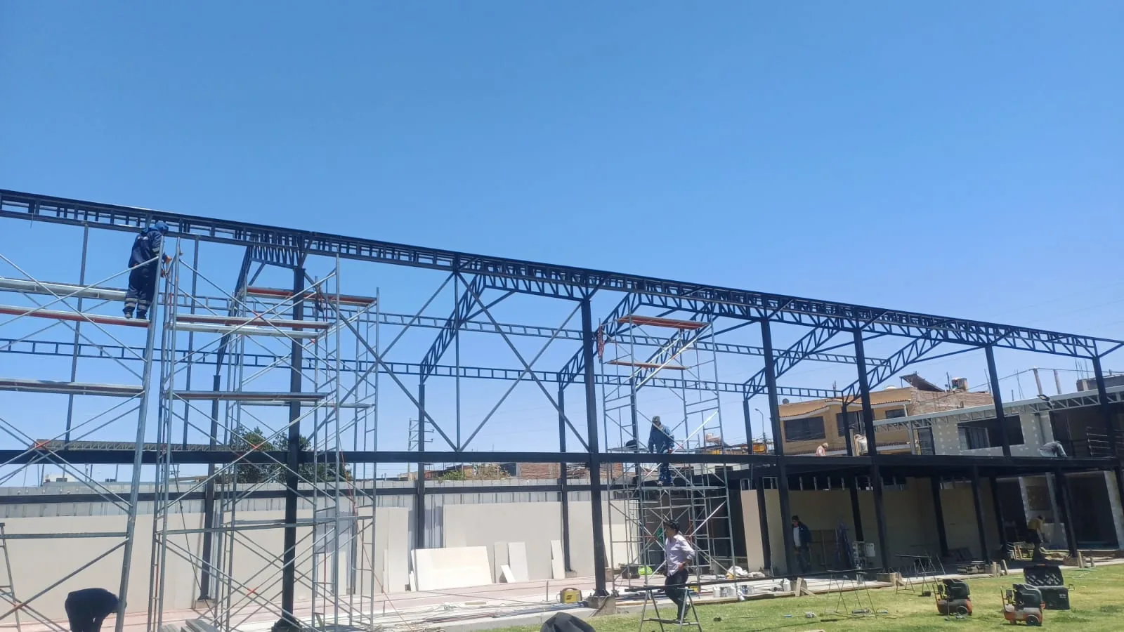 Trabajo de soldadura y estructuras metálicas - 26