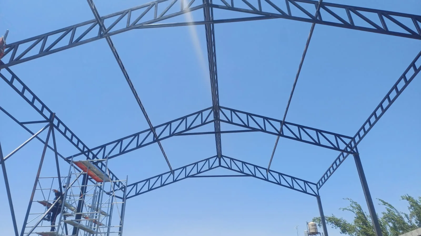 Trabajo de soldadura y estructuras metálicas - 27