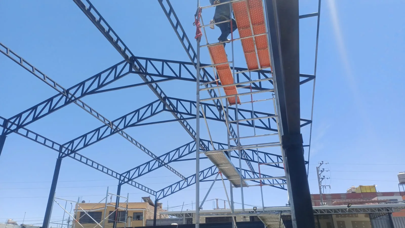 Trabajo de soldadura y estructuras metálicas - 30